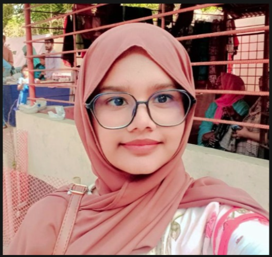 Zahra Alamgir